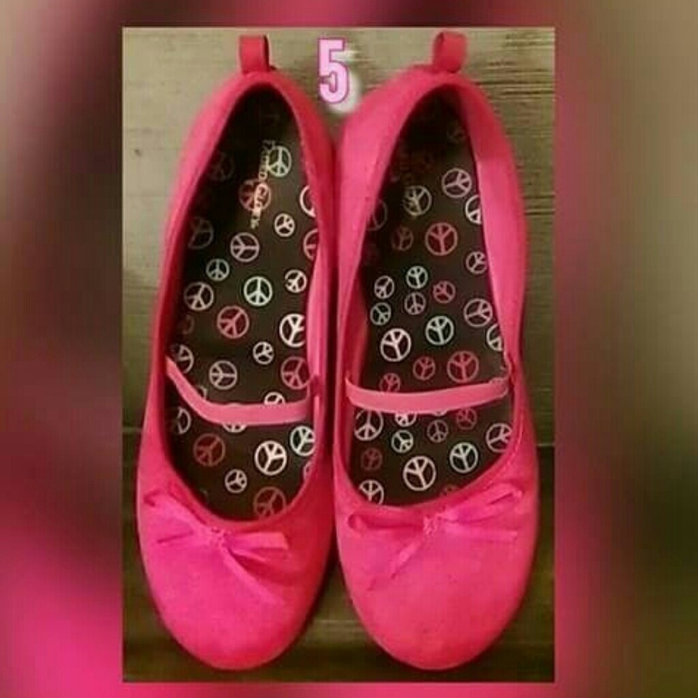 Girls dress shoes